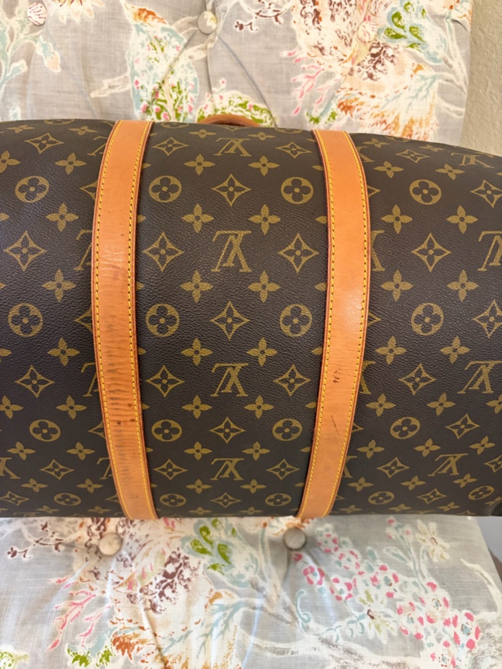 Louis Vuitton Monogram Canvas Keepall 55 Duffel Bag with Vachetta Trim - Picture 8 of 11